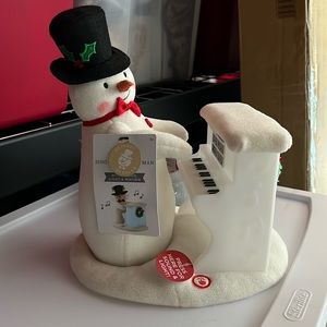 Hallmark Sing Along Showman Snow Man